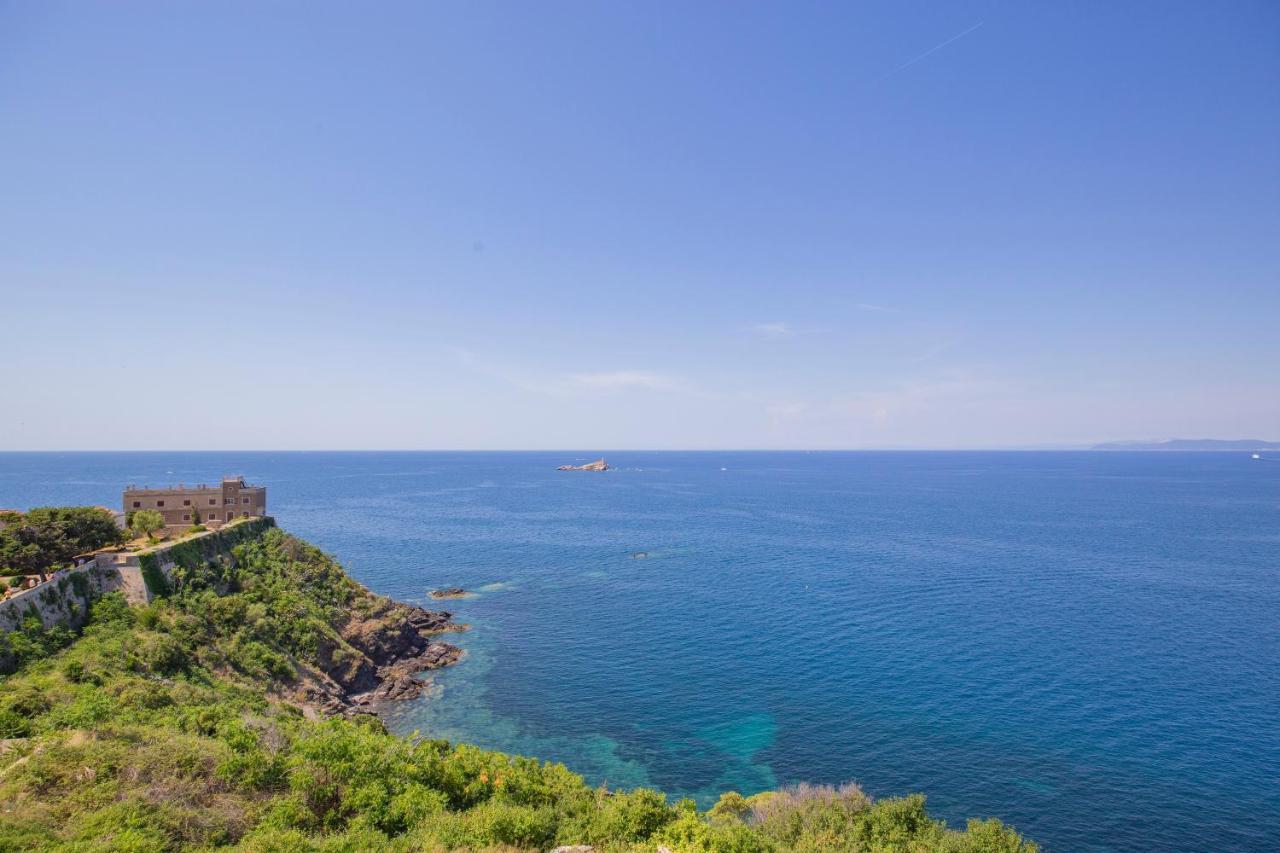 Helloelba Appartamento Il Faro Portoferraio Εξωτερικό φωτογραφία